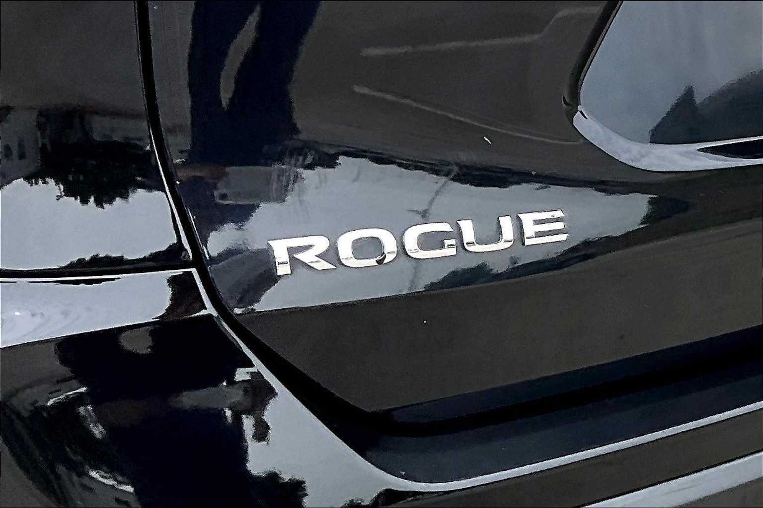 Thumbnail: 2018 Nissan Rogue - 31