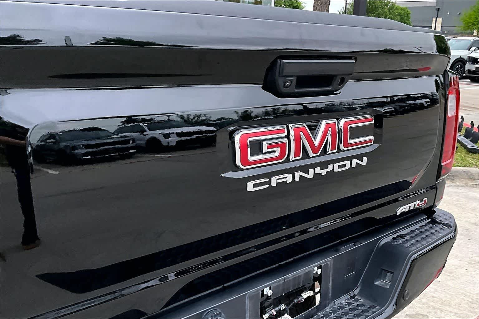 Thumbnail: 2024 GMC Canyon - 28