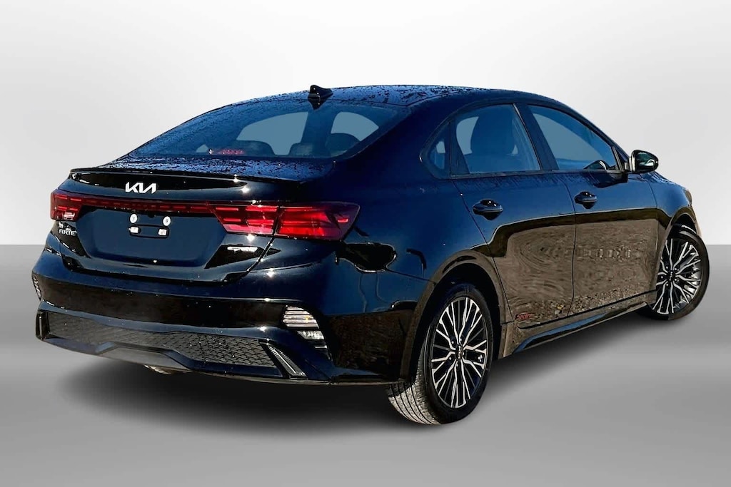 Certified 2022 Kia Forte GT-Line Sedan