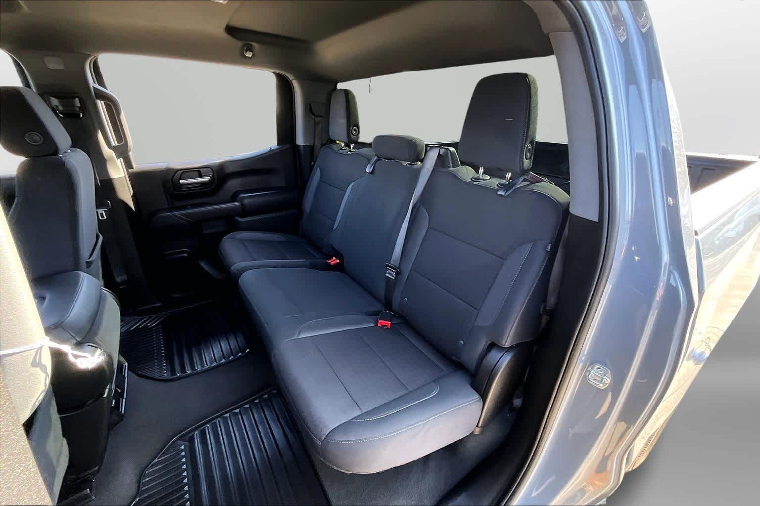 Thumbnail: 2025 Chevrolet Silverado 1500 - 25