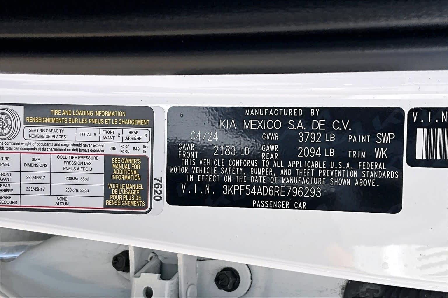 Thumbnail: 2024 Kia Forte - 32