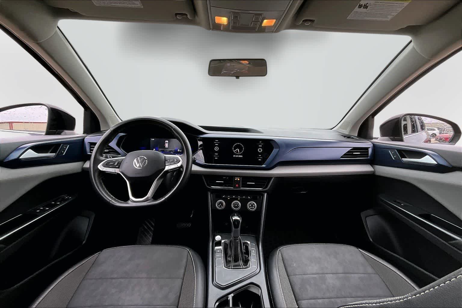 Thumbnail: 2022 Volkswagen Taos - 14