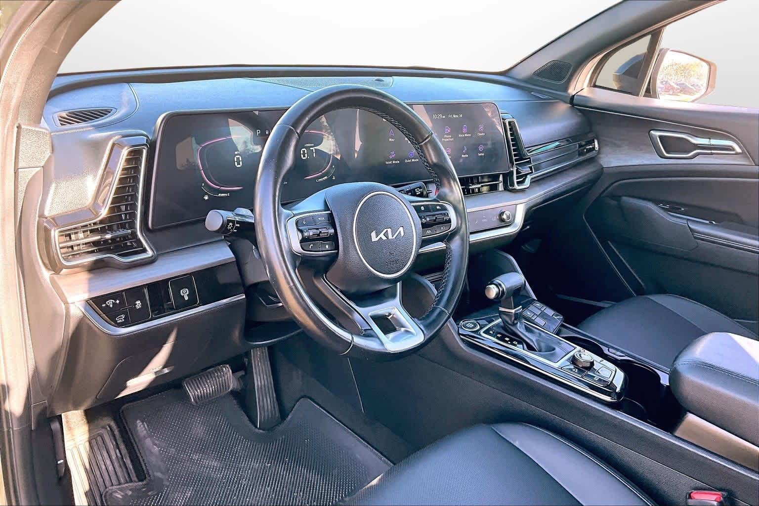 Thumbnail: 2023 Kia Sportage - 12