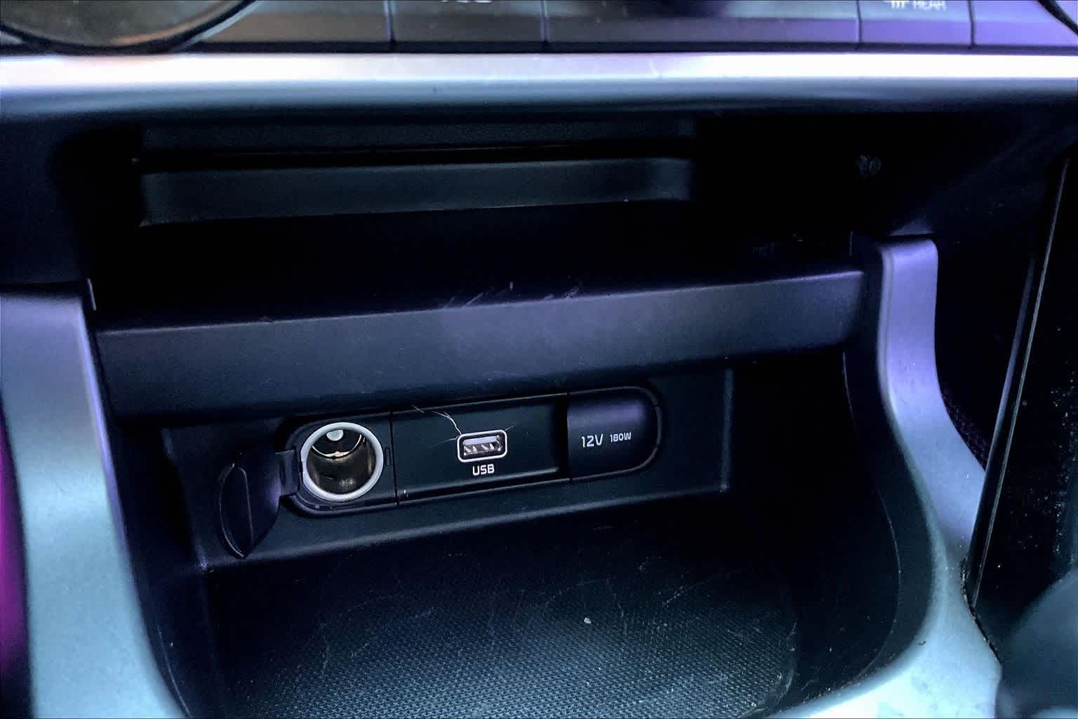 Thumbnail: 2021 Kia Seltos - 23