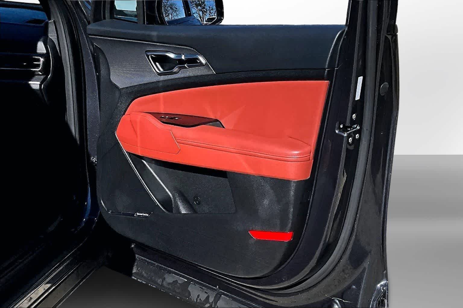 Thumbnail: 2023 Kia Sportage - 18