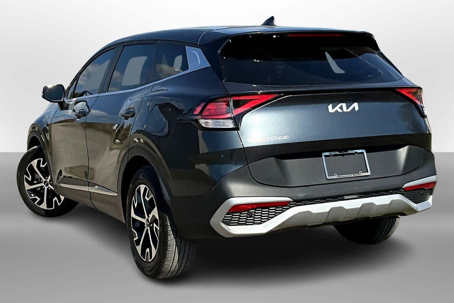 Thumbnail: 2023 Kia Sportage - 11