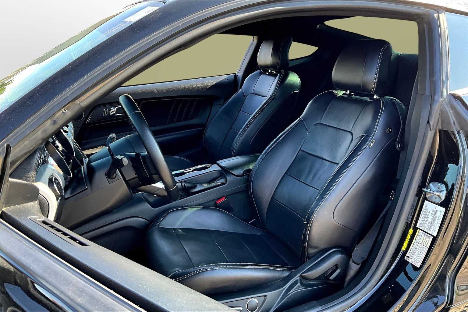 Thumbnail: 2016 Ford Mustang - 24
