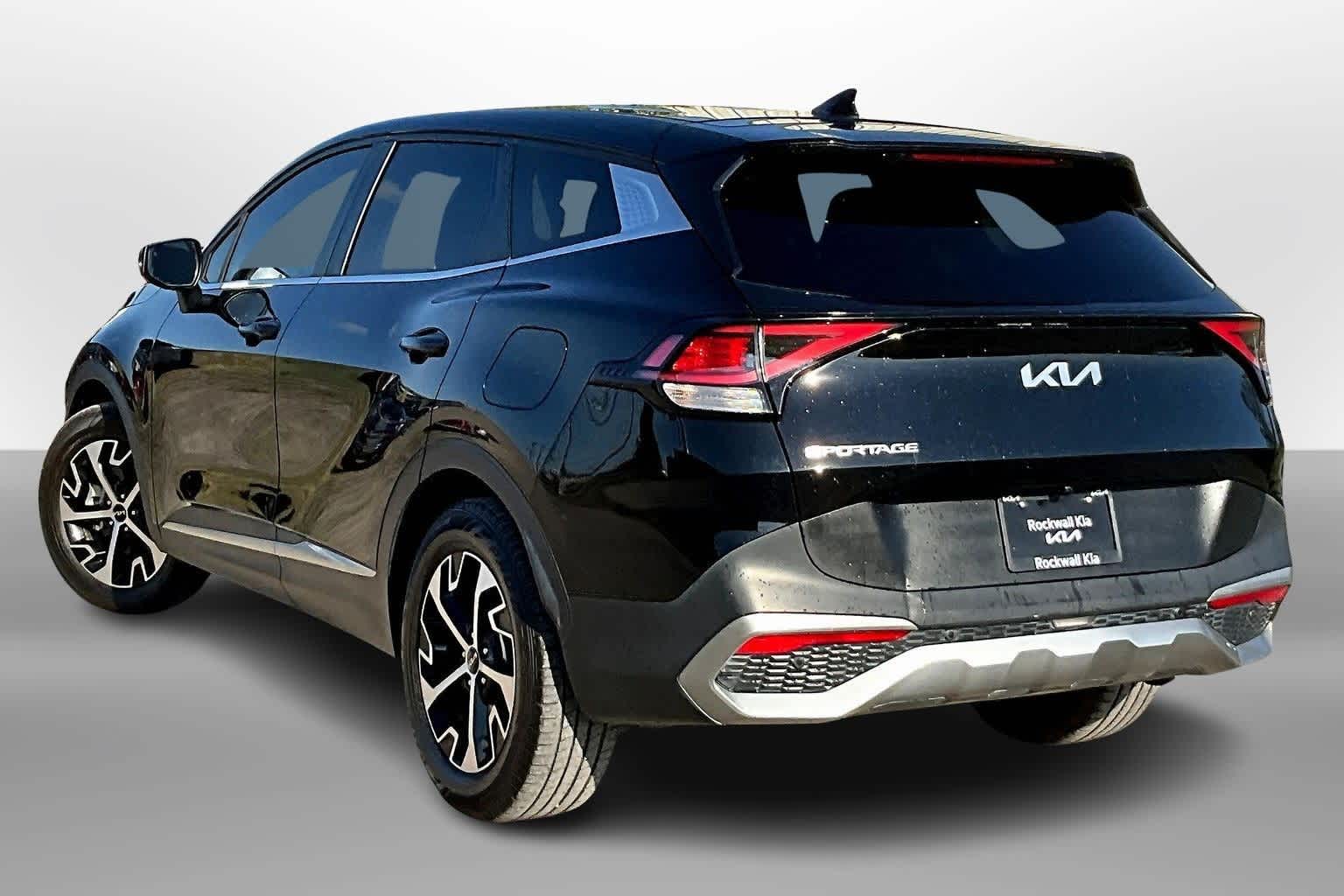 Thumbnail: 2023 Kia Sportage - 11