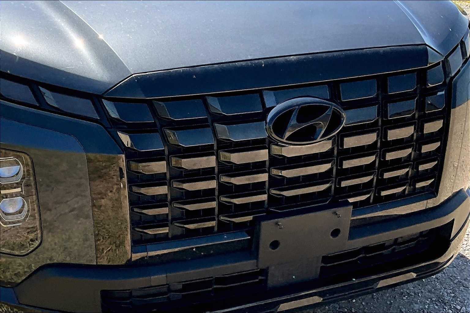 Thumbnail: 2024 Hyundai Palisade - 29