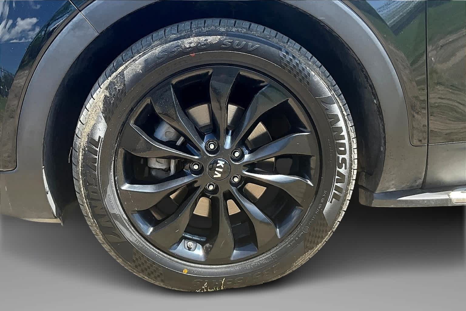 Thumbnail: 2020 Kia Sorento - 8