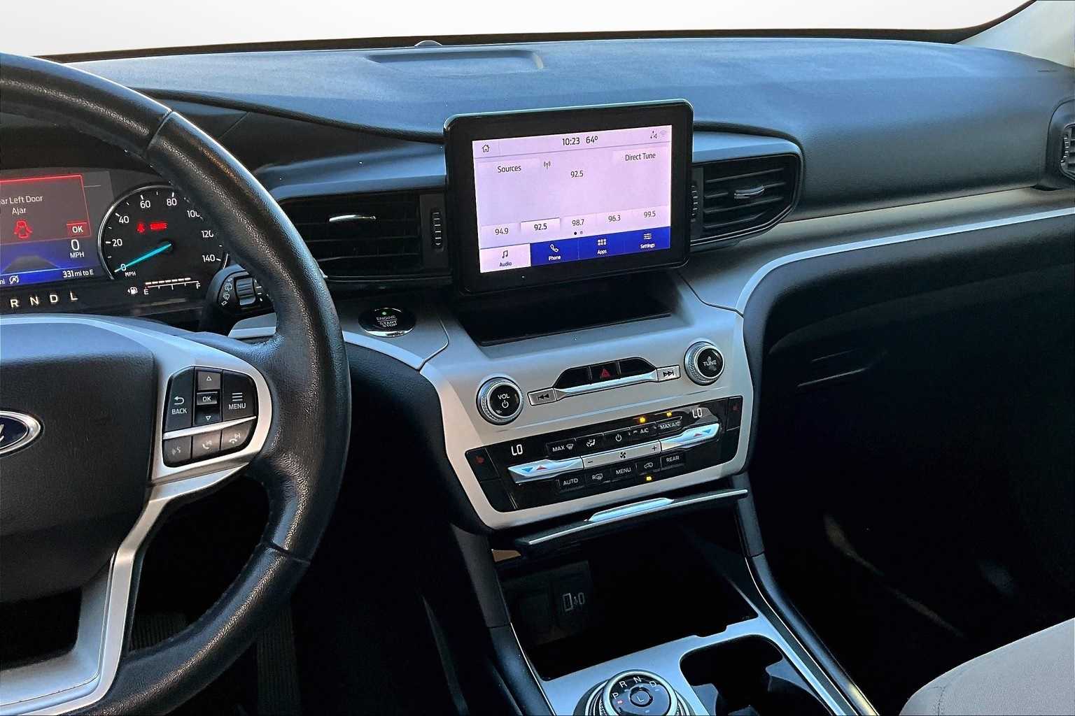 Thumbnail: 2021 Ford Explorer - 6