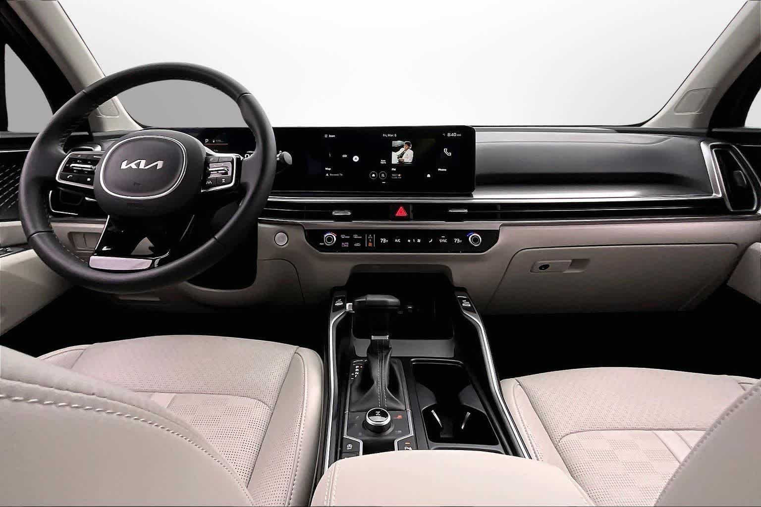 Thumbnail: 2025 Kia Sorento - 14