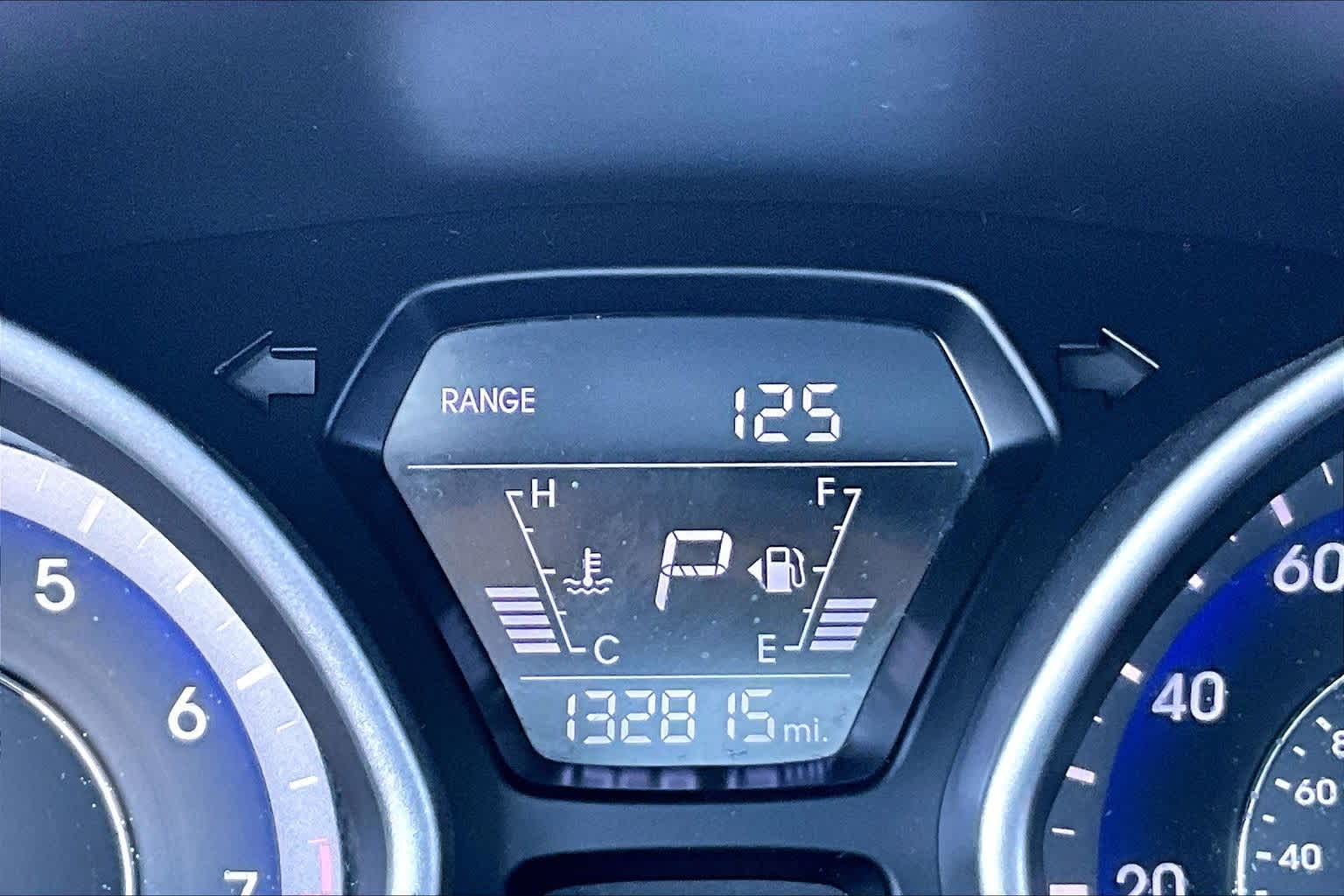 Thumbnail: 2015 Hyundai Elantra - 20