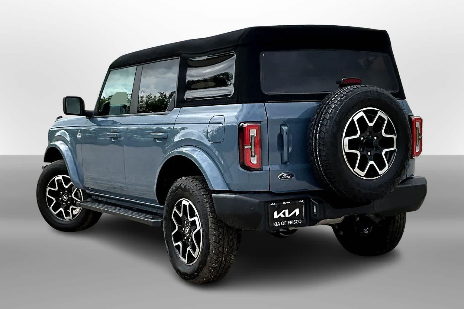 Thumbnail: 2023 Ford Bronco - 10