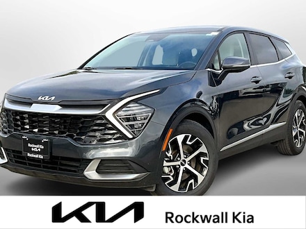 2024 Kia Sportage EX SUV