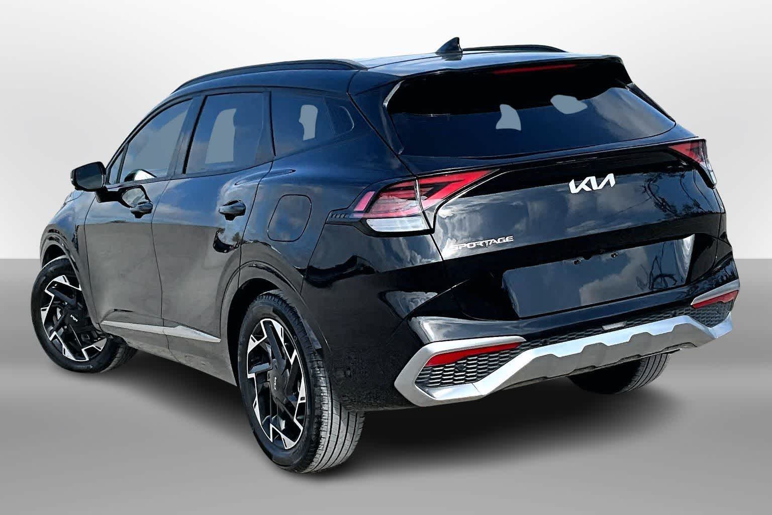 Thumbnail: 2023 Kia Sportage - 11