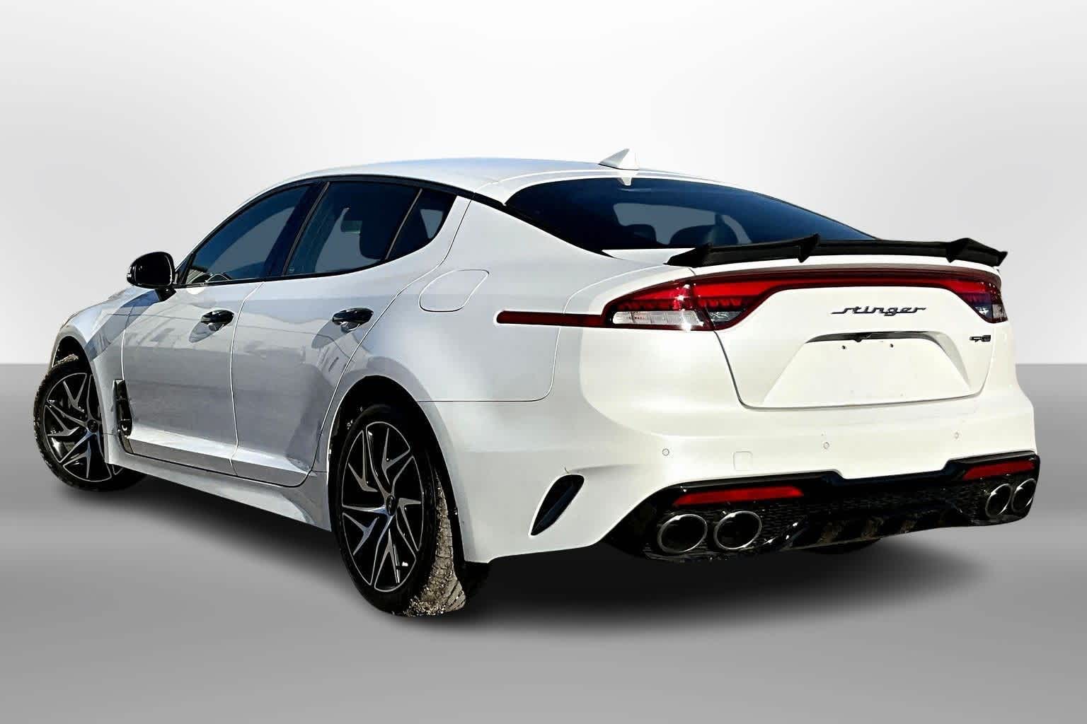 Thumbnail: 2022 Kia Stinger - 11