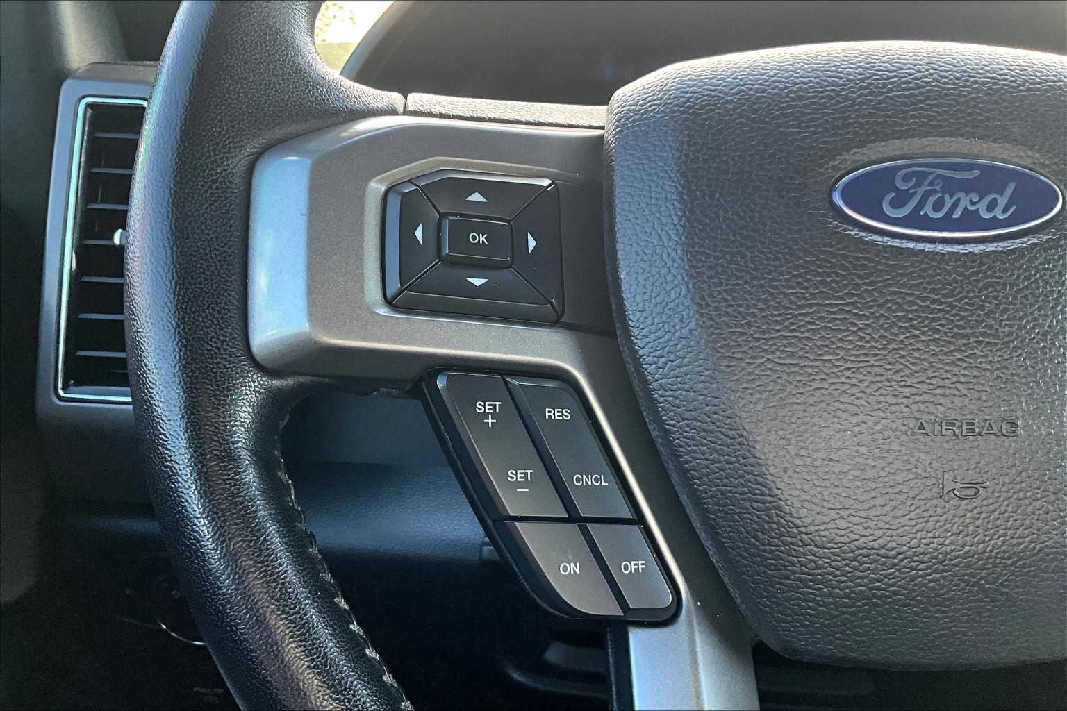 Thumbnail: 2021 Ford Expedition - 19