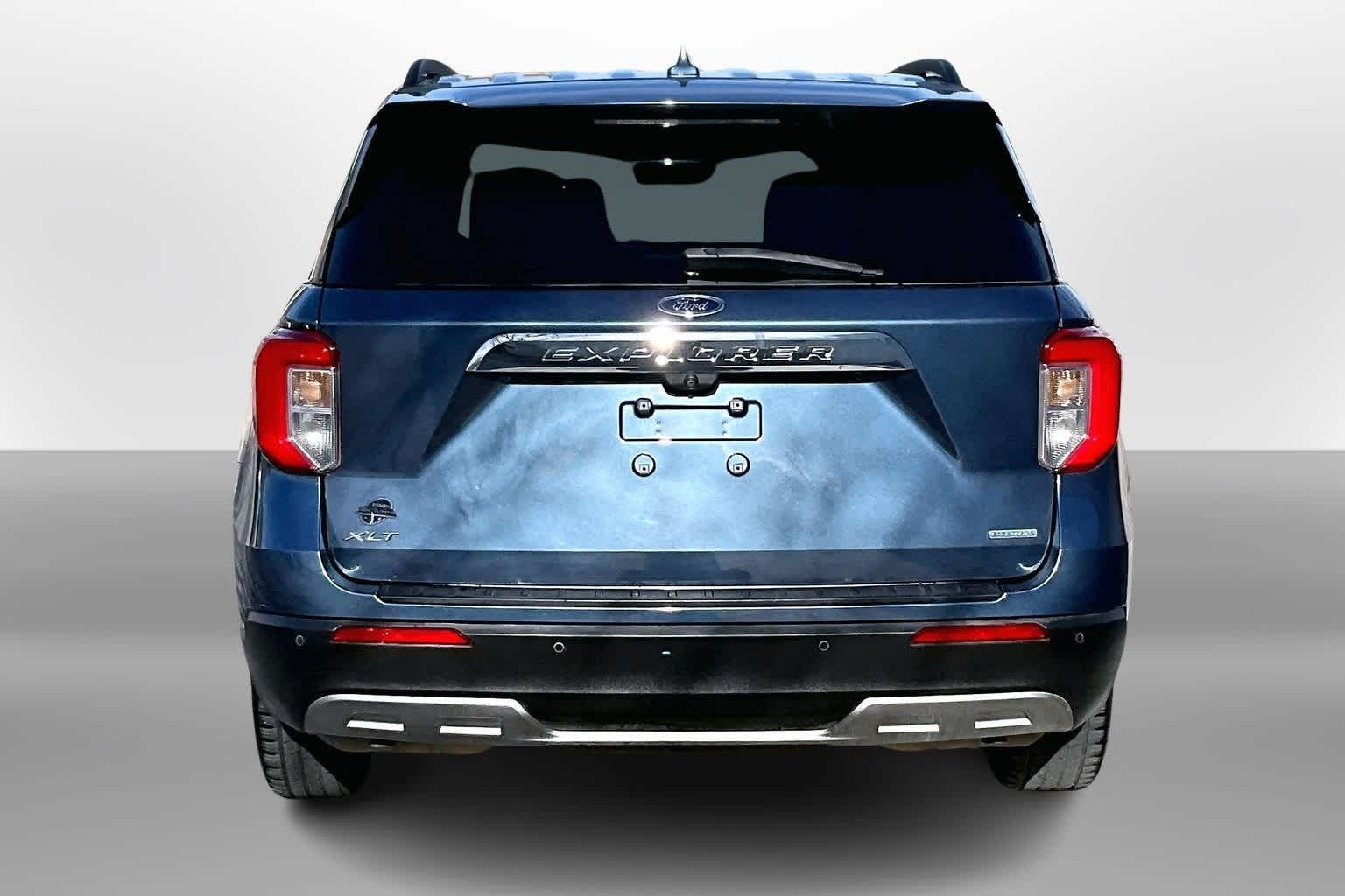 Thumbnail: 2020 Ford Explorer - 3