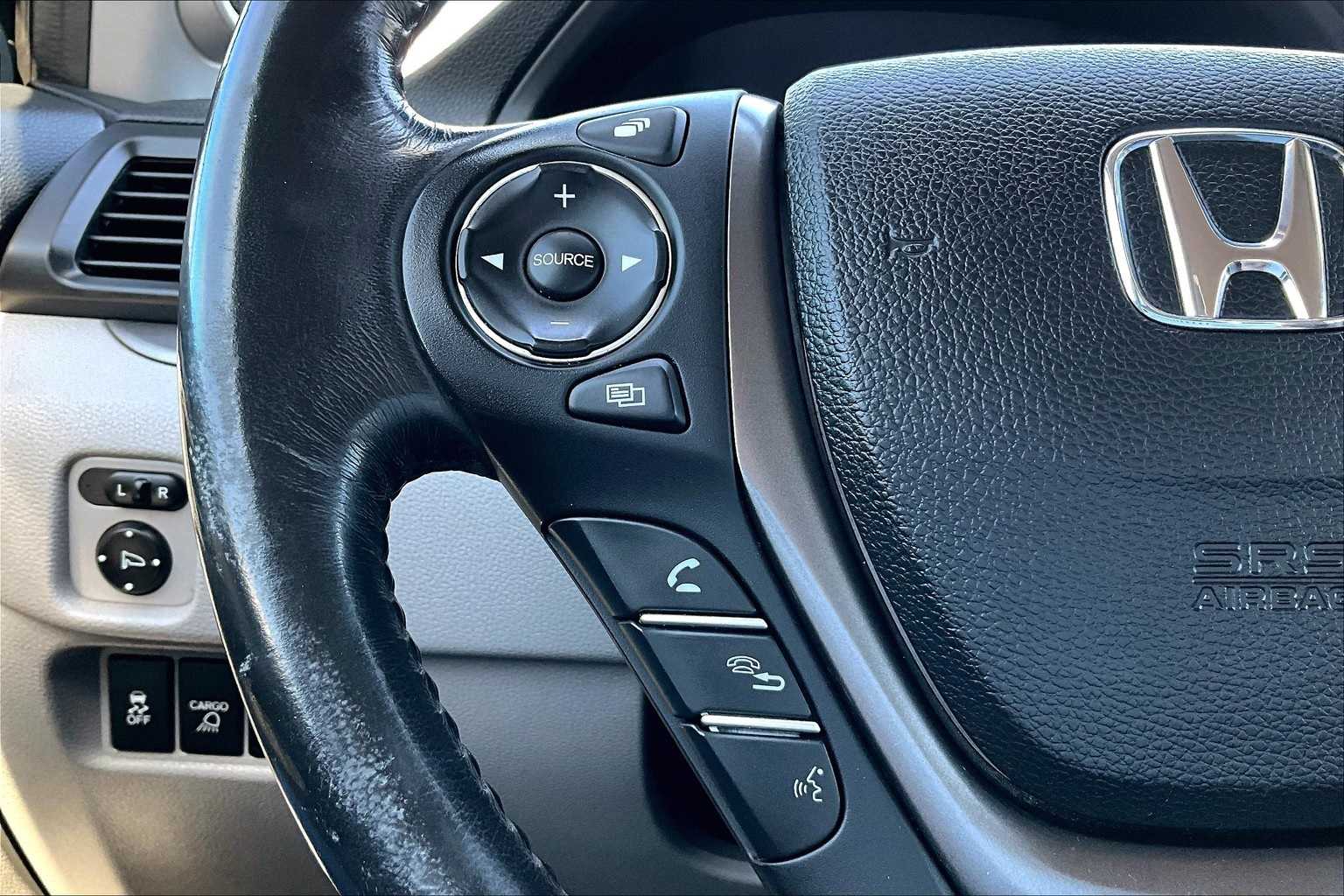 Thumbnail: 2017 Honda Ridgeline - 19