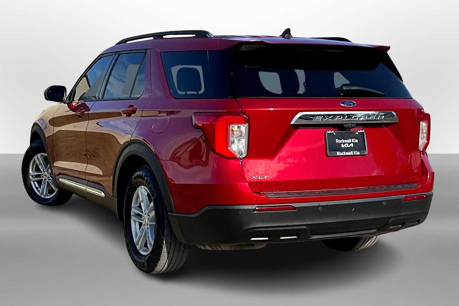 Thumbnail: 2021 Ford Explorer - 11