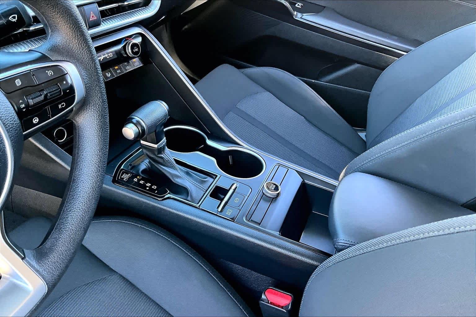 Thumbnail: 2022 Kia K5 - 13