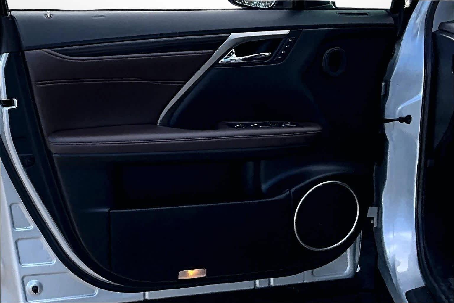 Thumbnail: 2017 Lexus RX - 18