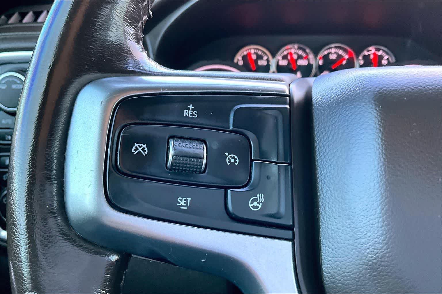 Thumbnail: 2021 Chevrolet Silverado 1500 - 17