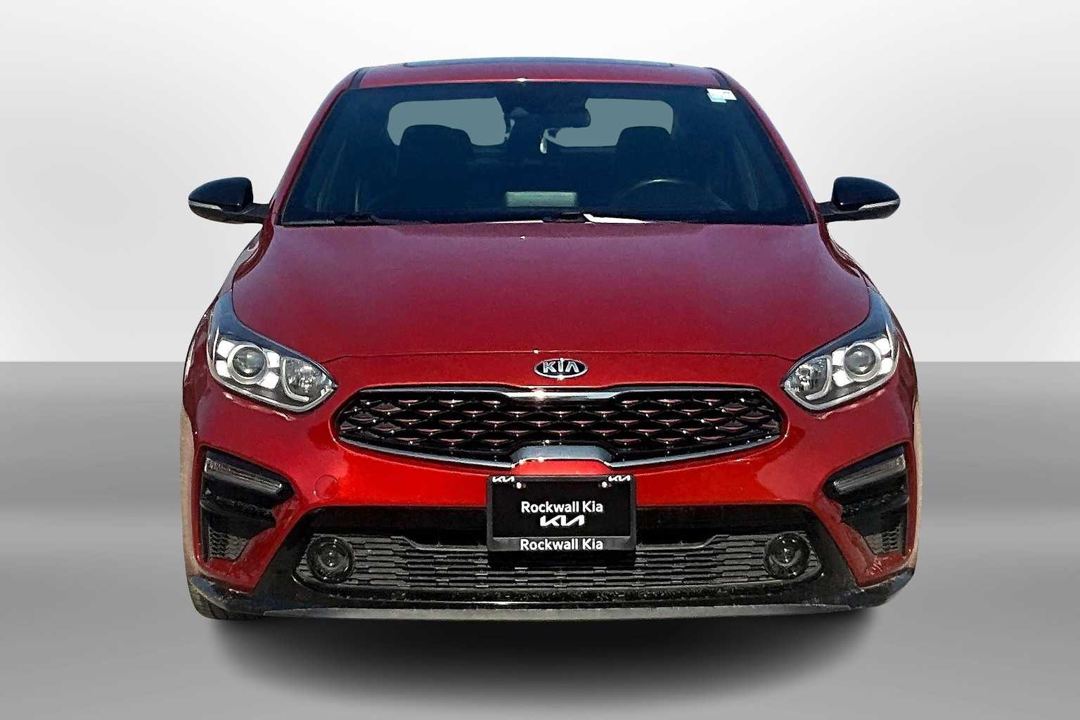 Thumbnail: 2020 Kia Forte - 3