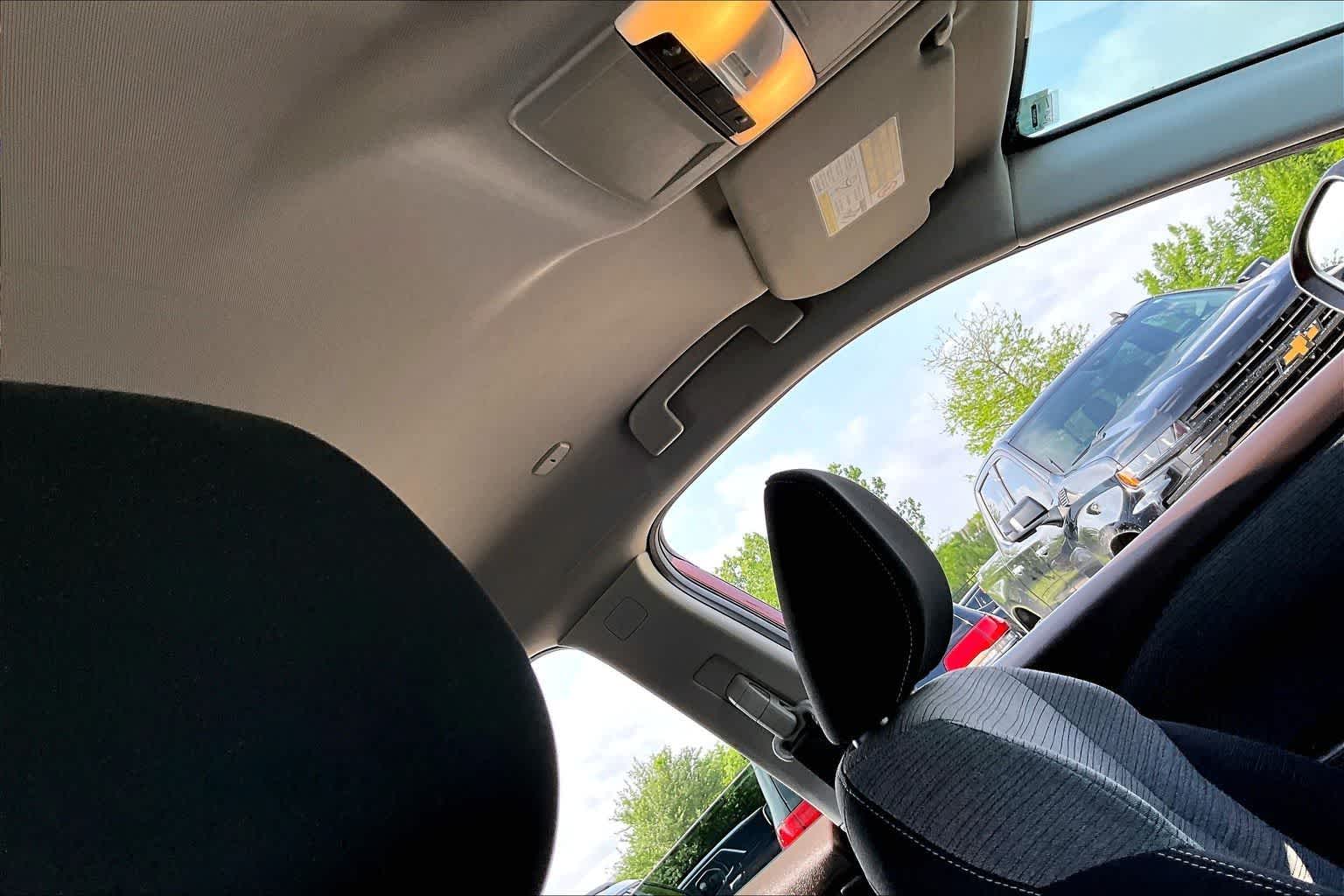 Thumbnail: 2022 Nissan Rogue - 16