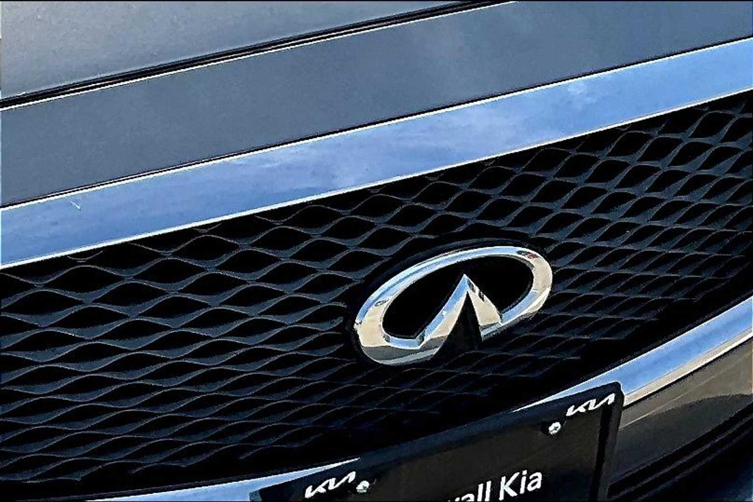 Thumbnail: 2017 INFINITI Q50 - 29