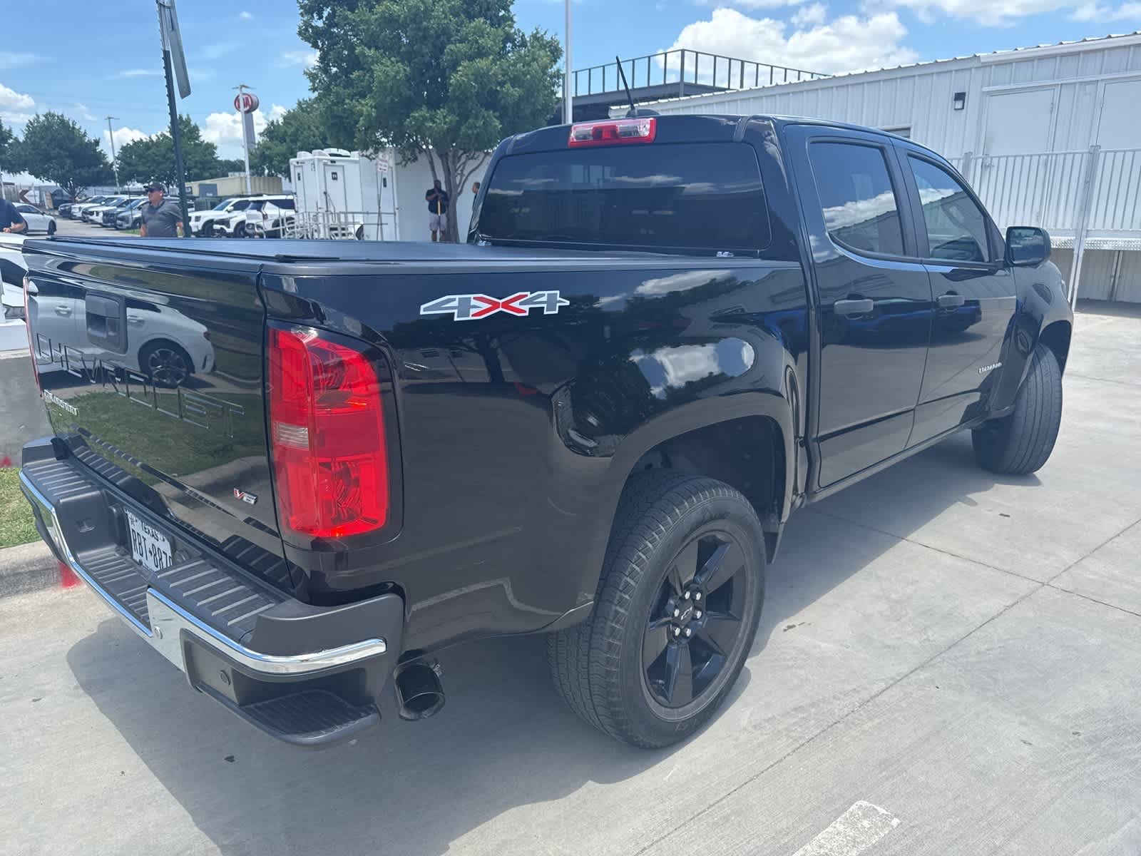 Thumbnail: 2021 Chevrolet Colorado - 5