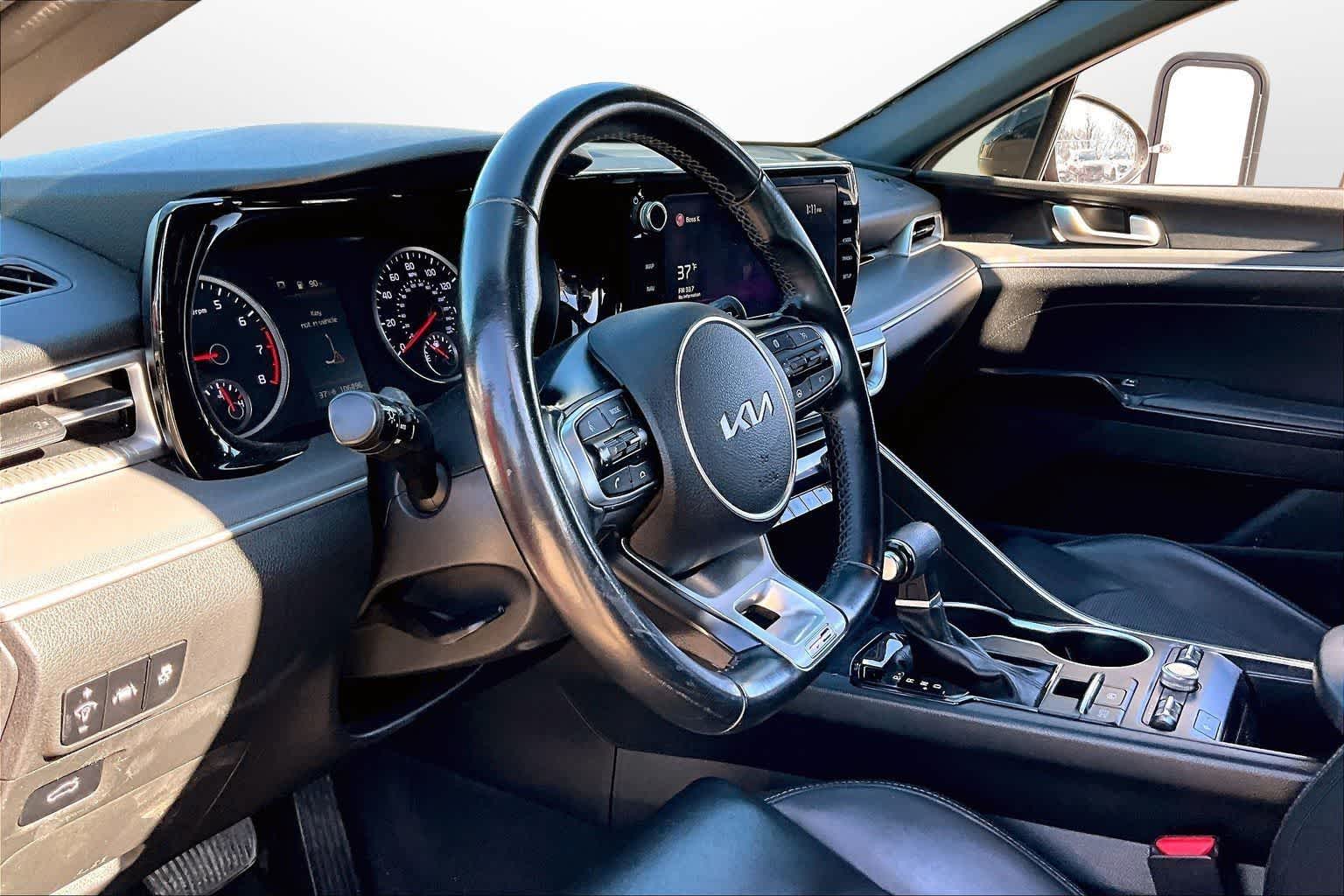 Thumbnail: 2022 Kia K5 - 9