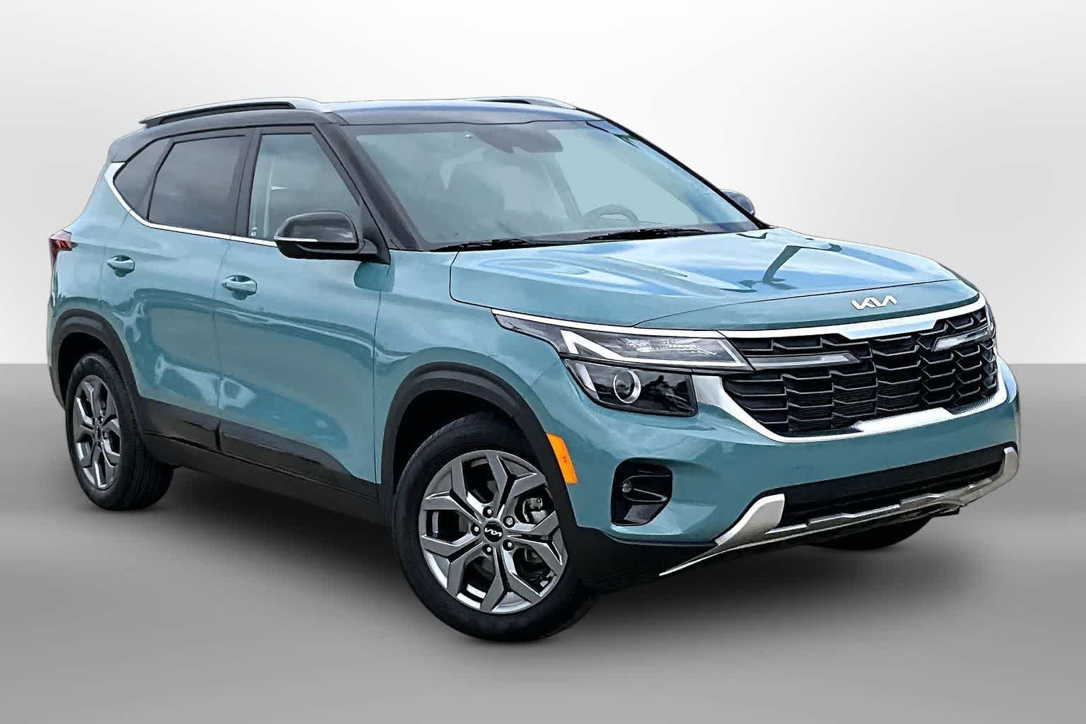Thumbnail: 2024 Kia Seltos - 10