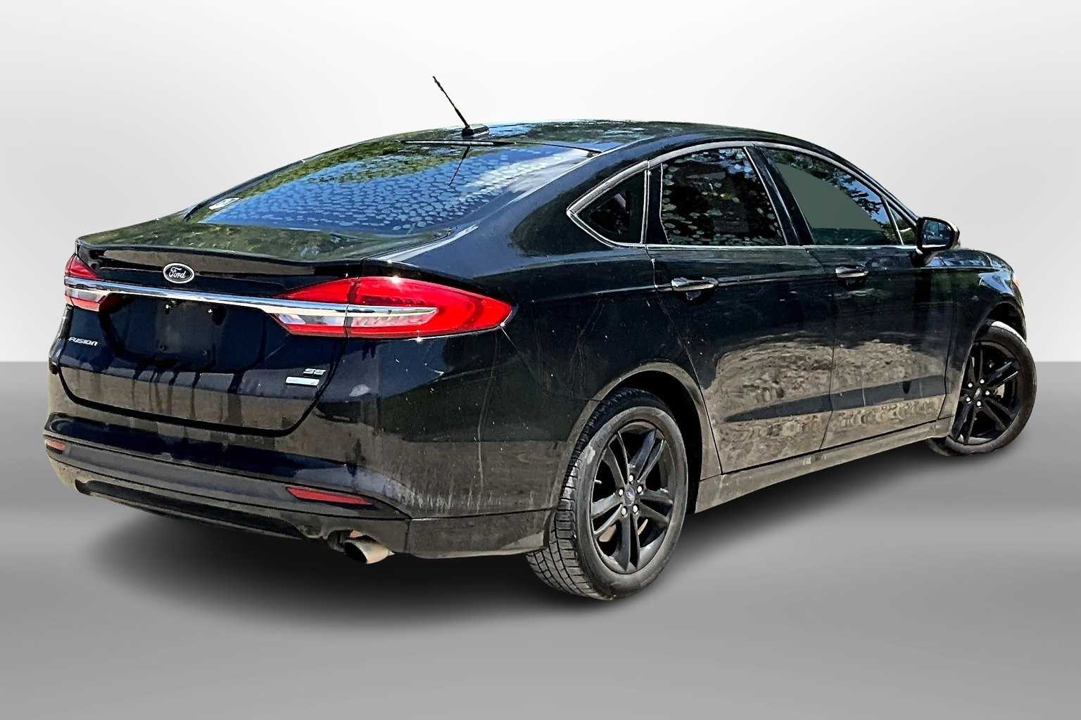 Thumbnail: 2018 Ford Fusion - 2