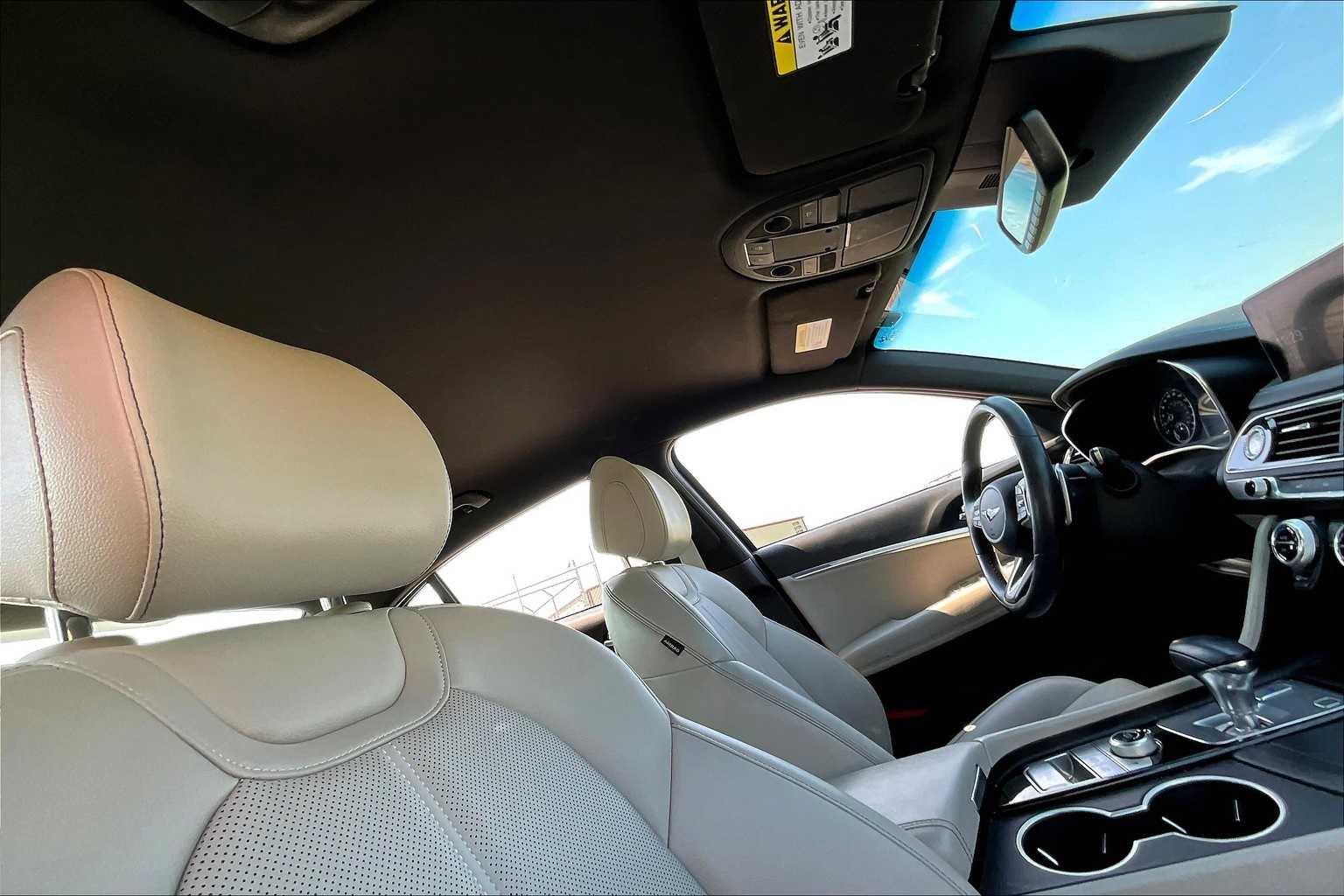 Thumbnail: 2023 Genesis G70 - 16