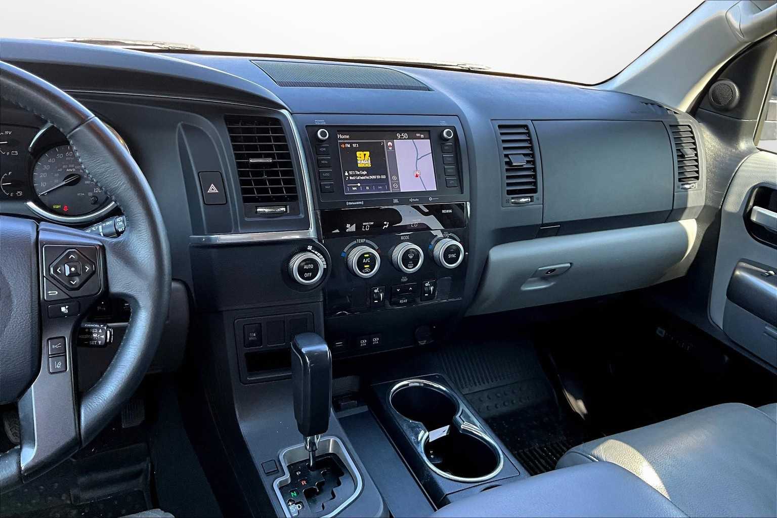 Thumbnail: 2020 Toyota Sequoia - 7