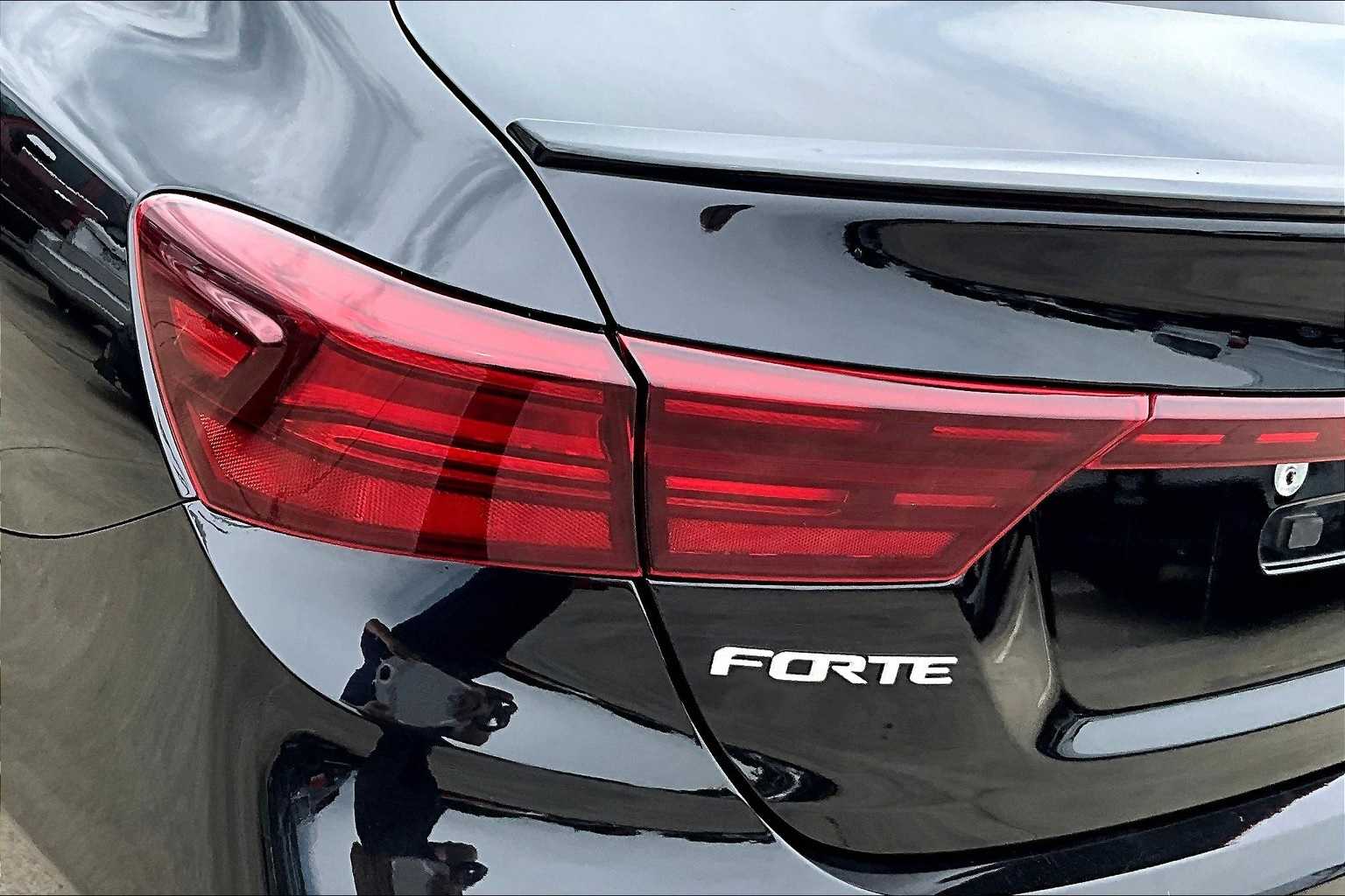 2022 Kia Forte GT 30
