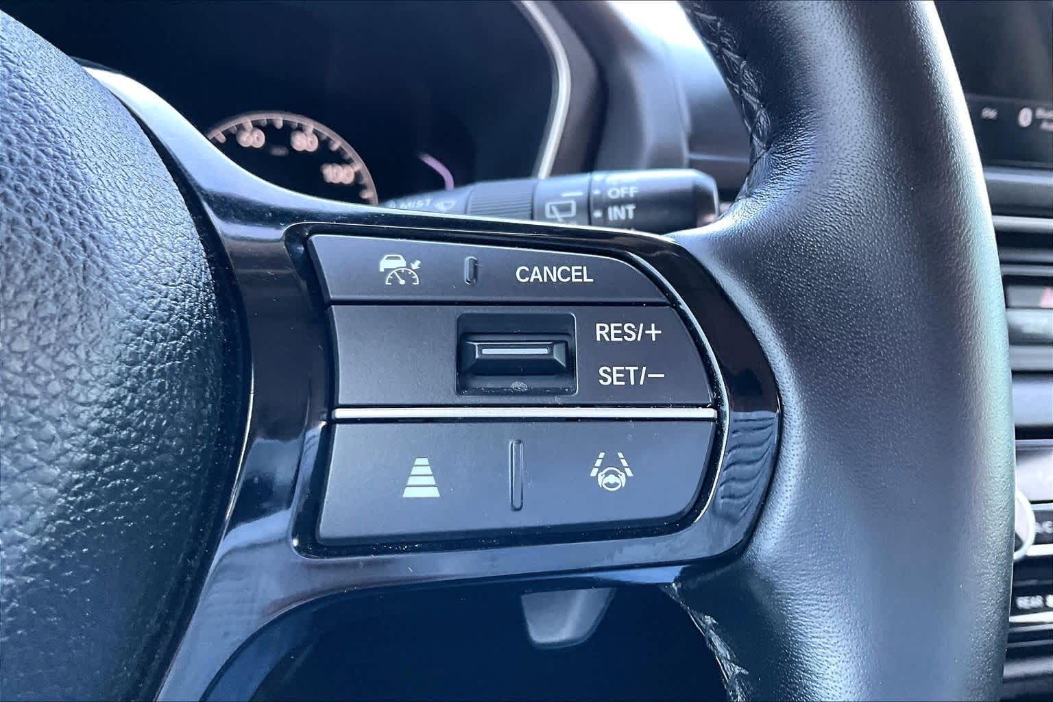 Thumbnail: 2023 Honda Pilot - 19