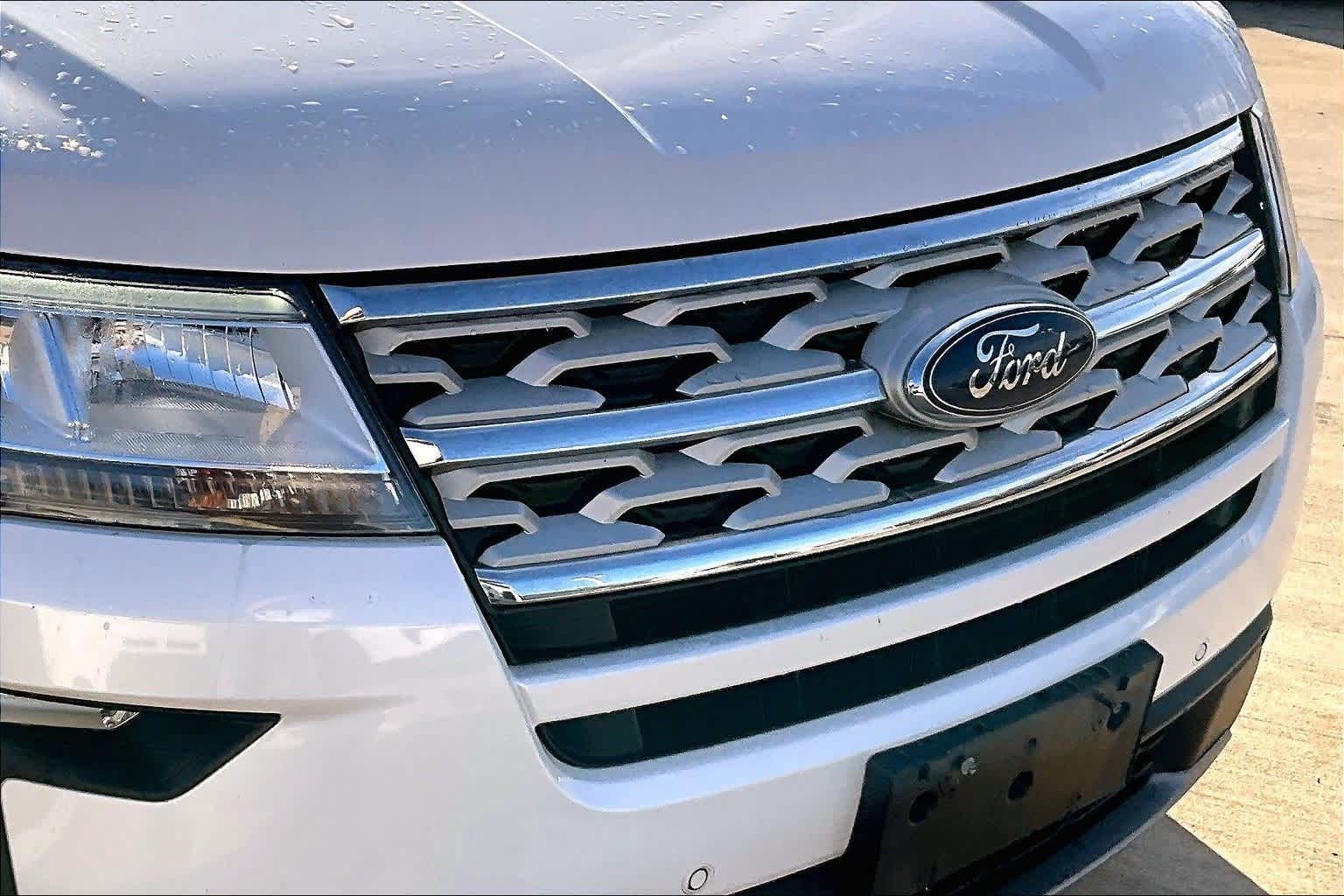 Thumbnail: 2019 Ford Explorer - 28