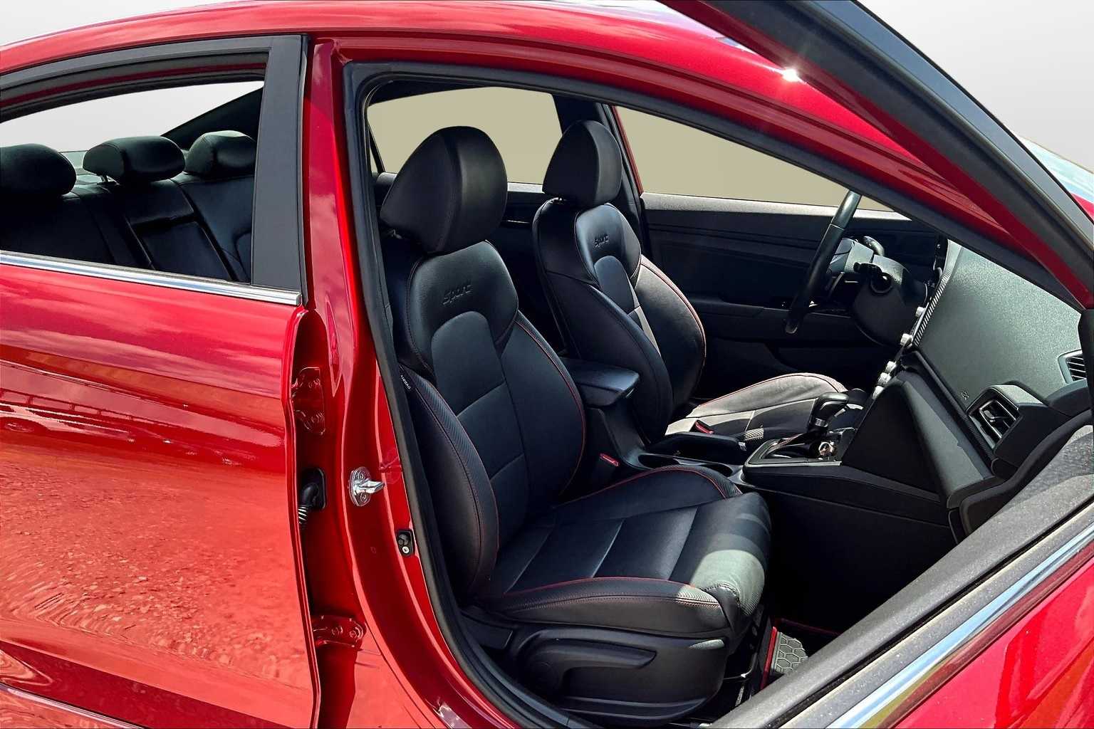 Thumbnail: 2019 Hyundai Elantra - 7
