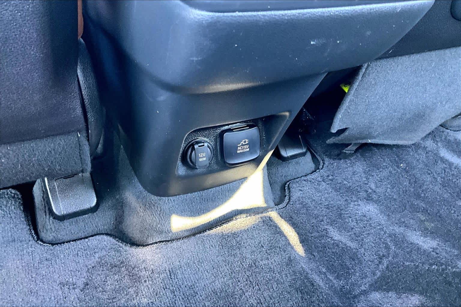 Thumbnail: 2024 Kia Telluride - 24