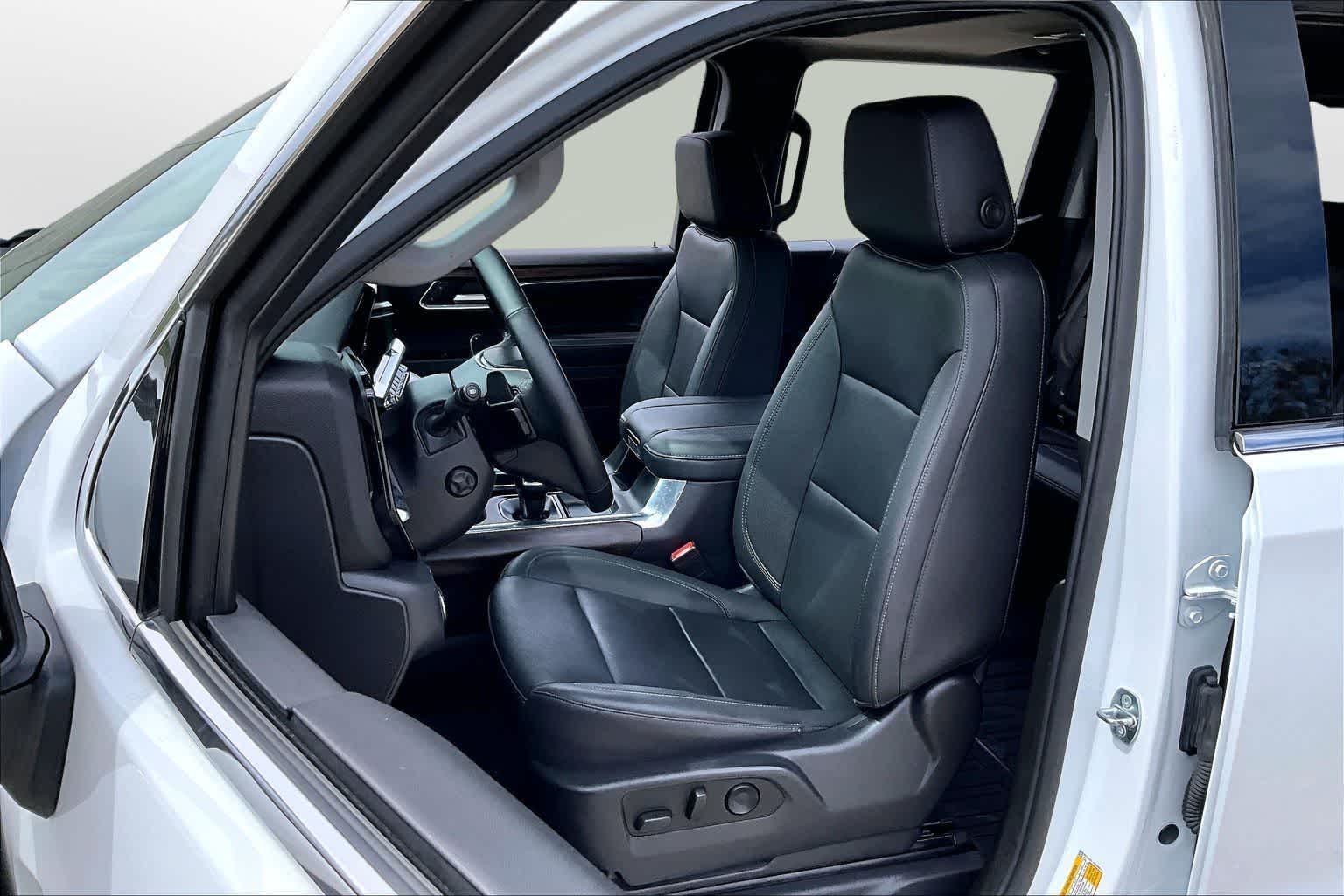 Thumbnail: 2023 GMC Sierra 1500 - 24