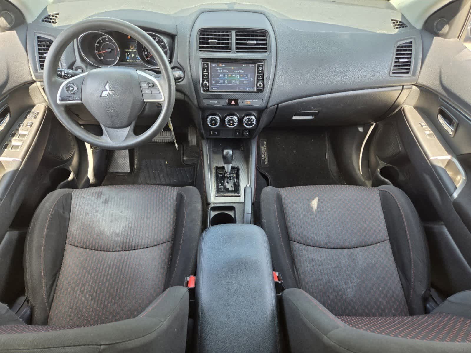 Thumbnail: 2019 Mitsubishi Outlander Sport - 10