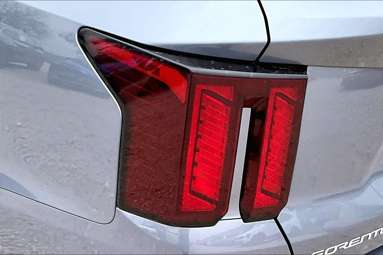 Thumbnail: 2024 Kia Sorento - 28