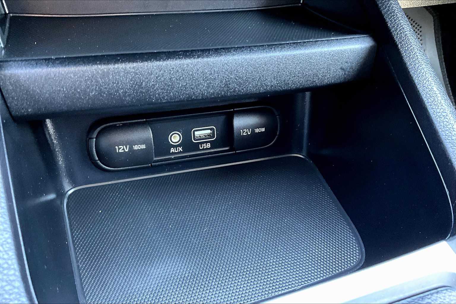 Thumbnail: 2019 Kia Forte - 23