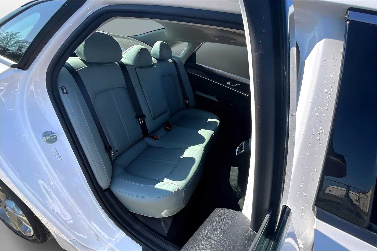 Thumbnail: 2023 Kia K5 - 28