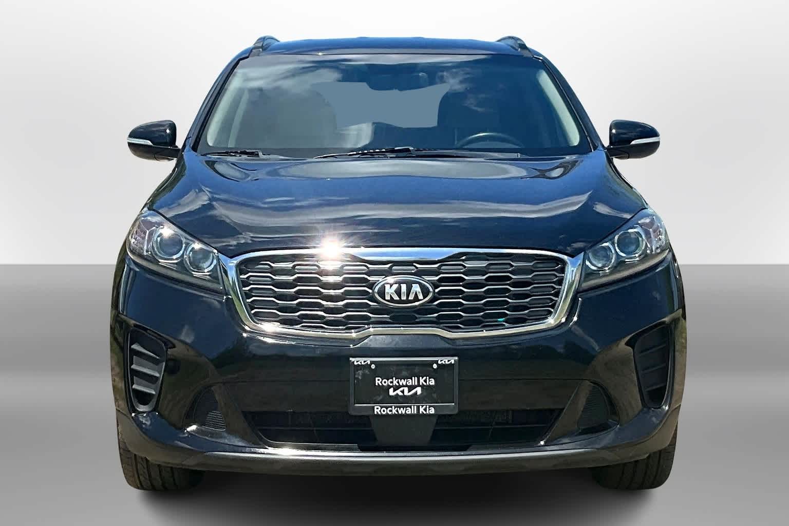 Thumbnail: 2020 Kia Sorento - 3