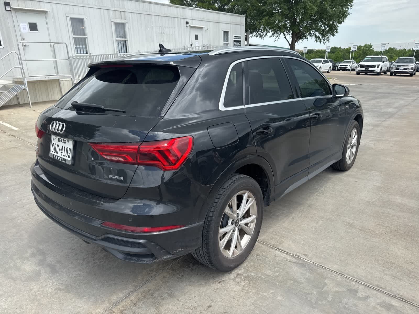Thumbnail: 2022 Audi Q3 - 5