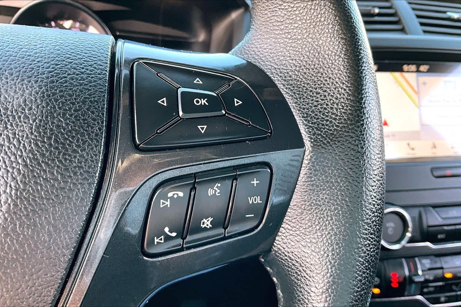 Thumbnail: 2019 Ford Explorer - 19